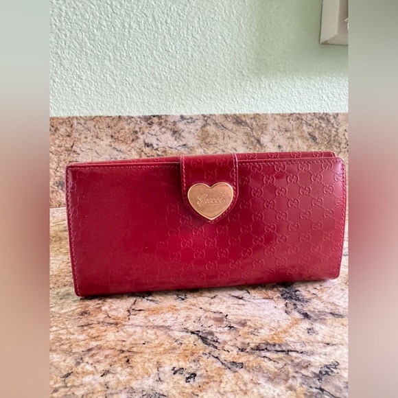Gucci Guccissima Lovely Heart Continental Long Wallet Red - Picture 1 of 15